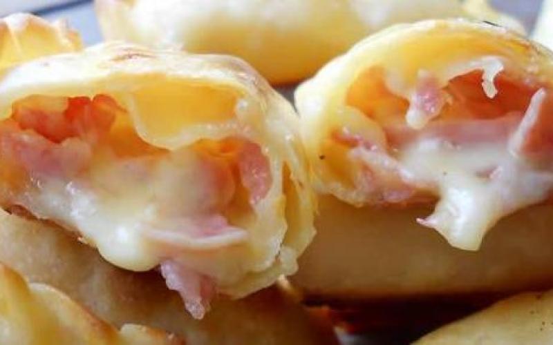 Empanada de jamon y queso